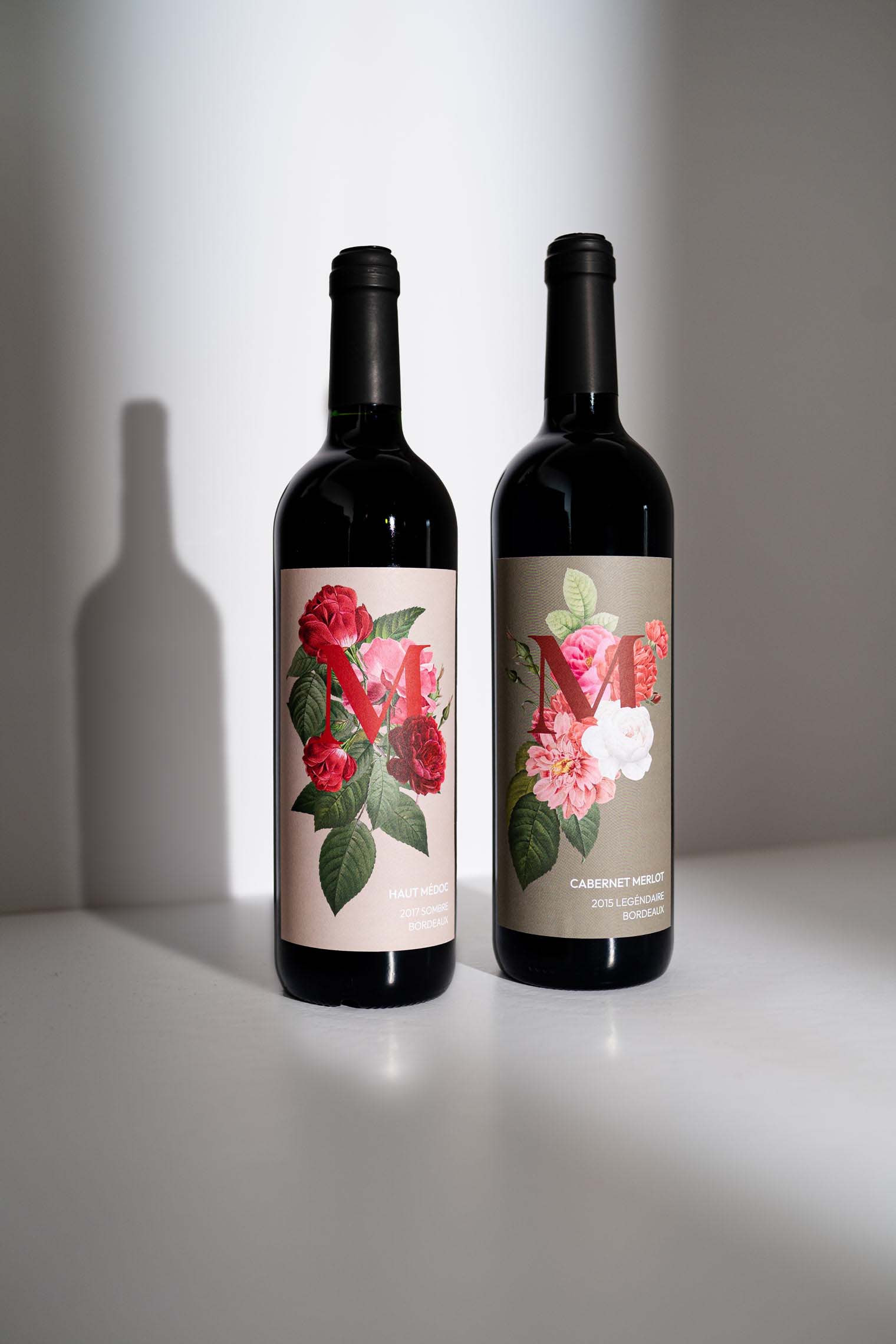 Düsteres Prestige – 2 Flaschen Rotwein